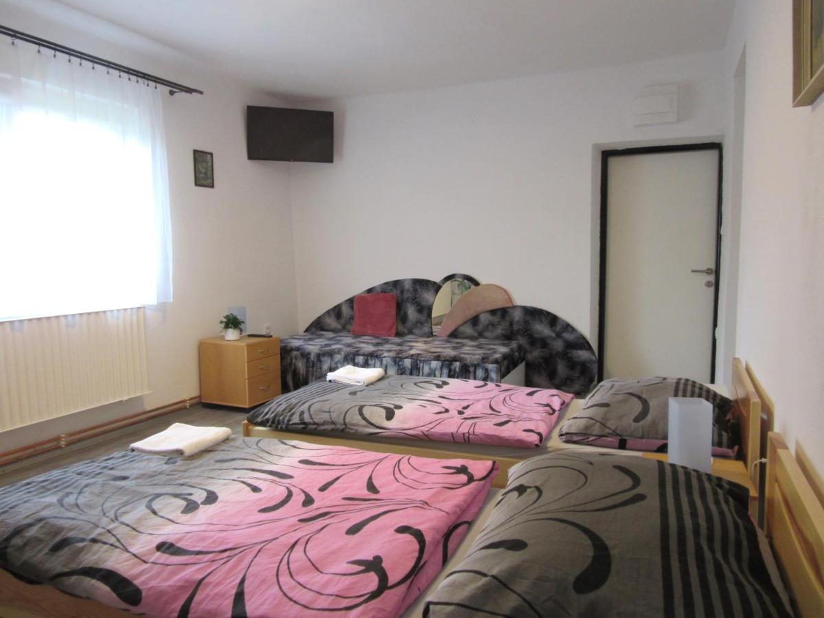 Vila Rybnicek Brada Exterior photo